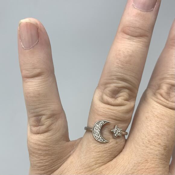 925 Sterling Silver Moon And Star Ring, Size 5.5 CZ Or Diamonds, Moon Star Band - Picture 6 of 9